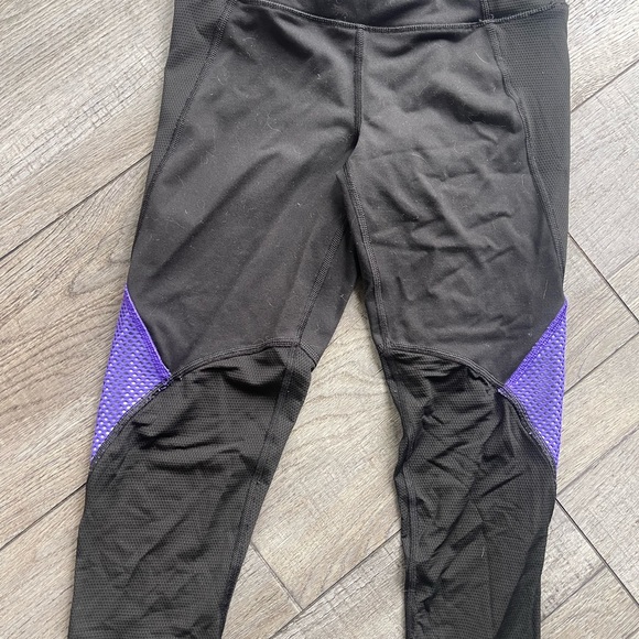 Victoria Secret Sport leggings - Picture 3 of 5